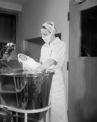 Hansel Mieth - The LIFE Picture Collection/Getty Images/Not published in LIFE. Photo from story on premature babies, 1939.